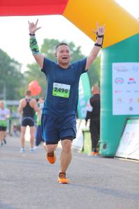 BIB: 2490
                            <button type="button" onclick="openModal(3643196)" class="btn btn-primary btn-sm float-right btn-popup" data-toggle="modal" data-target=".modal-high-quality">
                        <i class="fas fa-shopping-cart"></i> Add to Cart
                    </button>
                                            <button type="button" onclick="isThisMe(3643196, true)" class="btn btn-success btn-sm float-right btn-popup btn-isme hidden" data-toggle="tooltip" data-placement="bottom" title="นี่คือรูปของคุณใช่ไหม คลิกที่นี่เพื่อเอาเข้าอัลบั้ม">
                        <i class="fas fa-plus"></i> Add to album
                    </button>
                    <button type="button" onclick="isThisMe(3643196, false)" class="btn btn-warning btn-sm float-right btn-popup btn-isnotme hidden">
                        <i class="fas fa-ban"></i> Remove from album
                    </button>